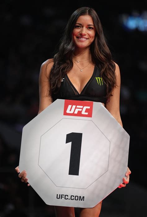 4 ‪‎UFC‬ Octagon Girls who dated 5 ‪‎MMA‬ fighters